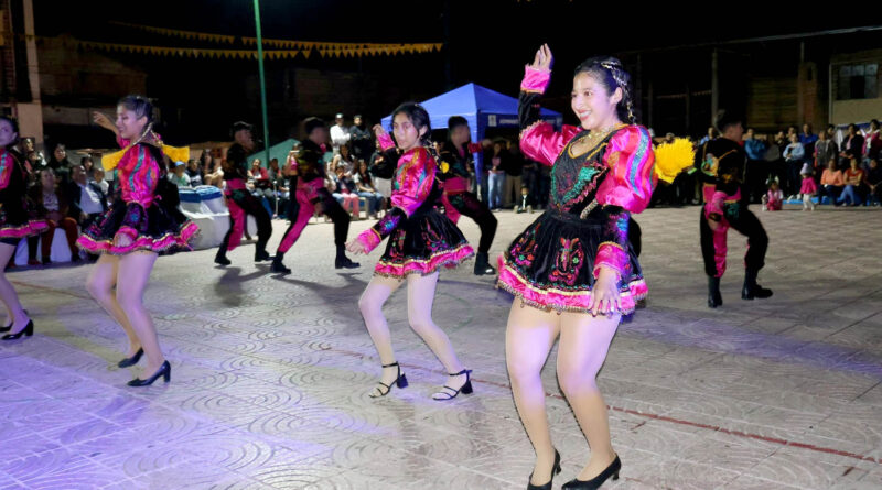 Zamora Chinchipe: se cumplió festival de danzas y talleres