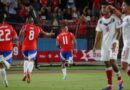 Chile derrota a Venezuela 4-2 en un frenético primer tiempo lleno de goles en el Nacional